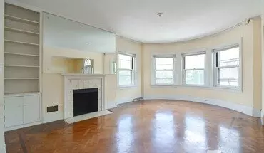 3 of 7 923 Beacon St Unit 2 Apartment for rent in Boston, MA