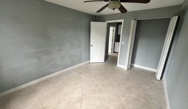 1236 Peak Rd Unit Unit Apartment for rent in Lantana, FL