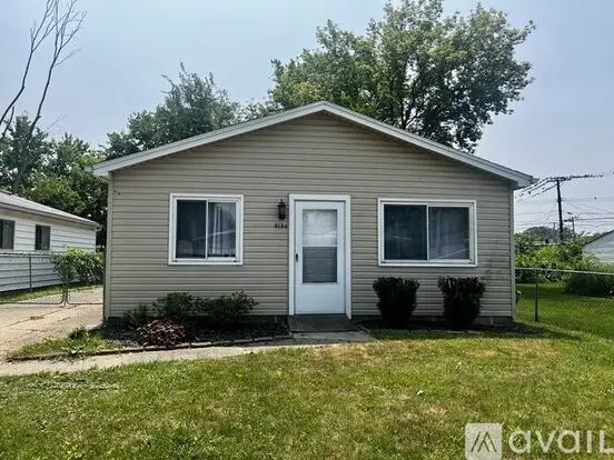 4144 Norbert Ave Apartment for rent in Warren, MI