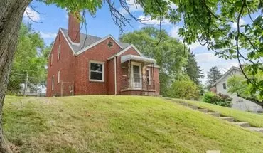2 of 30 2024 Southmoor Dr House for rent in Toledo, OH