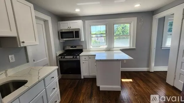 9 Henry Pl Unit 2 Apartment for rent in Maplewood, NJ