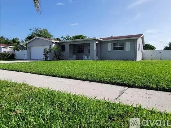 1814 Oakmount Dr Apartment for rent in West Palm Beach, FL