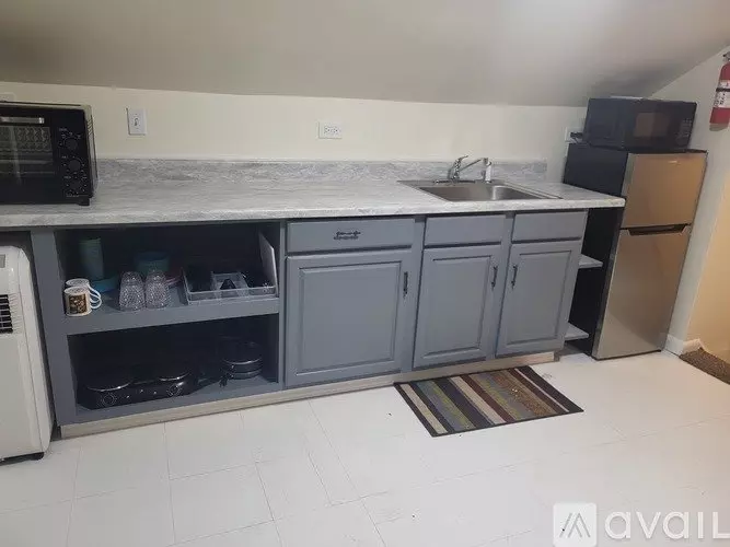 954 River Rd Unit Rm Apartment for rent in Piscataway, NJ