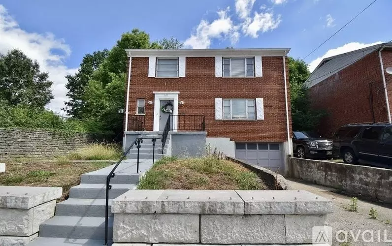3422 Bassett Rd Unit 2 Apartment for rent in Cincinnati, OH