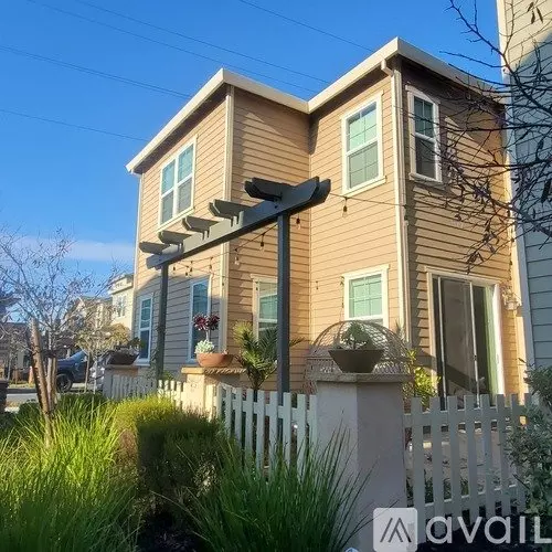 336 N Park Ct House for rent in Martinez, CA