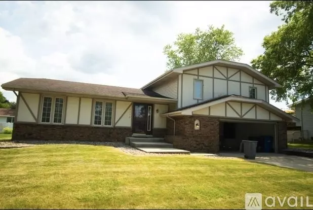 1115 Sioux Dr Apartment for rent in Crown Point, IN