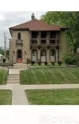 2719 N Avondale Blvd Unit Upper Apartment for rent in Milwaukee, WI 2719 N Avondale Blvd Unit Upper Apartment for rent in Milwaukee, WI