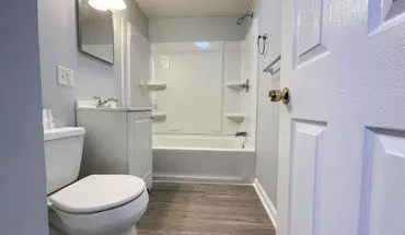 5 of 12 32 Aldrew Ter House for rent in Springfield, MA
