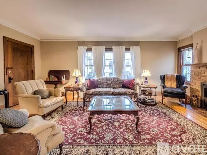 4936 Penn Ave Unit 2 S Apartment for rent in Minneapolis, MN