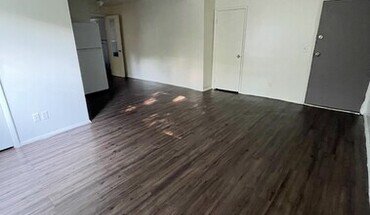 2992 Woodrow Ave Unit 11 Apartment for rent in Cincinnati, OH