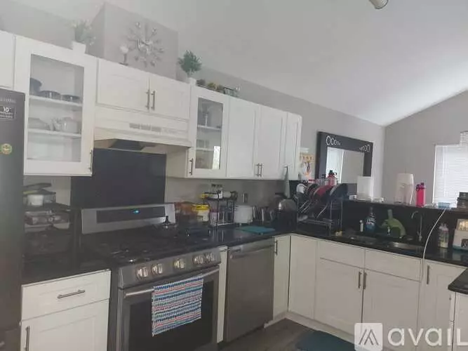 3354 Ravinia Cir Unit 1 Apartment for rent in Aurora, IL
