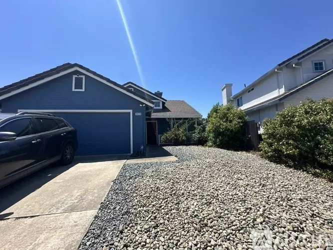9428 Plainoak Way House for rent in Elk Grove, CA