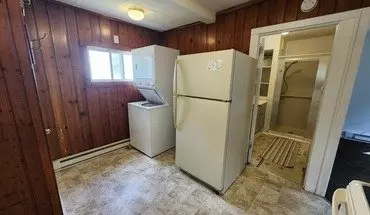 4 of 10 815 9th Ave SE House for rent in Austin, MN