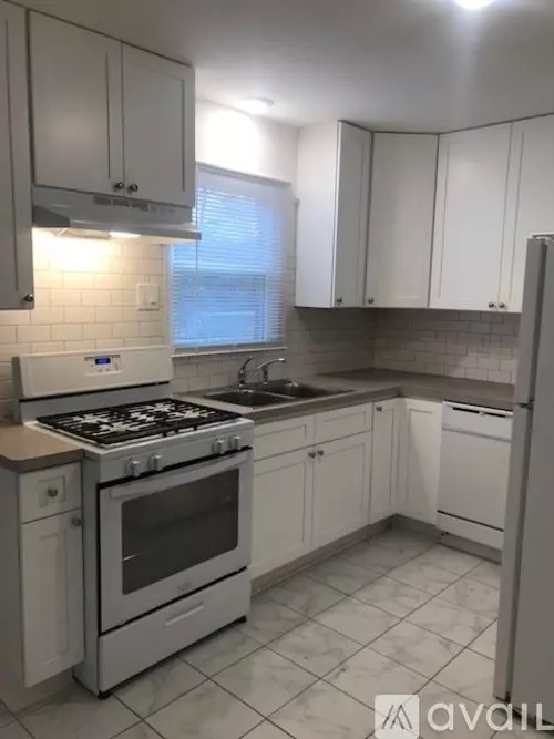 200 Windy Hill Rd Unit 311 SW Apartment for rent in Marietta, GA
