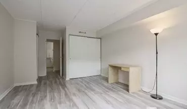 3 of 9 5 S 066 Pebblewood Ln Unit 1B Apartment for rent in Naperville, IL