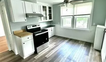 2 of 10 120 Pontiac Ave Unit 2 Apartment for rent in Cranston, RI