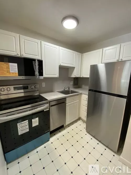 27 6th Ave Unit 27 Apartment for rent in Quincy, MA