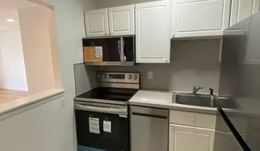 2 of 17 27 6th Ave Unit 27 Apartment for rent in Quincy, MA