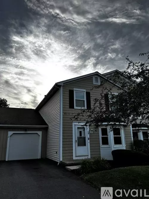 15 Hanna Ln Unit 15 Apartment for rent in Webster, NY
