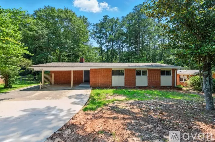 3102 W Peek Rd NW House for rent in Atlanta, GA