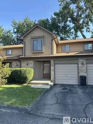 18674 W 13 Mile Rd Unit 2 Apartment for rent in Beverly Hills, MI
