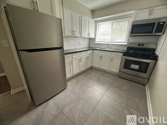 210 Broad Ave Unit 3A Apartment for rent in Leonia, NJ