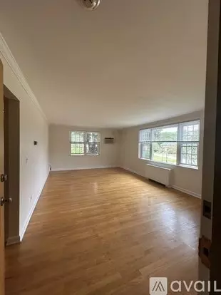 11 Captain Parker Arms, Unit 22 Apartment for rent in Lexington, MA