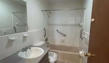 5 of 10 11 Captain Parker Arms, Unit 22 Apartment for rent in Lexington, MA