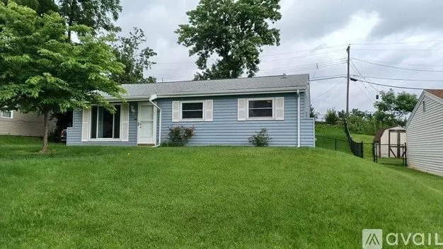847 Weedel Dr Apartment for rent in Arnold, MO