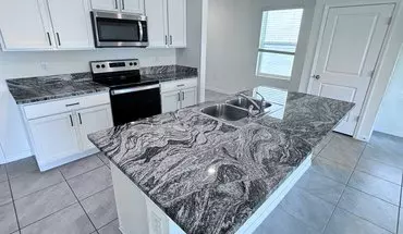 4 of 27 5548 Oxford Gray Rd House for rent in Zephyrhills, FL