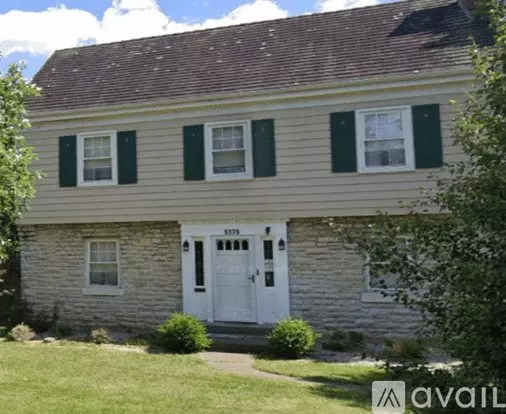 5175 Cleves Warsaw Pike Unit 2 Oak Hls Unit 2 Apartment for rent in Covedale, OH