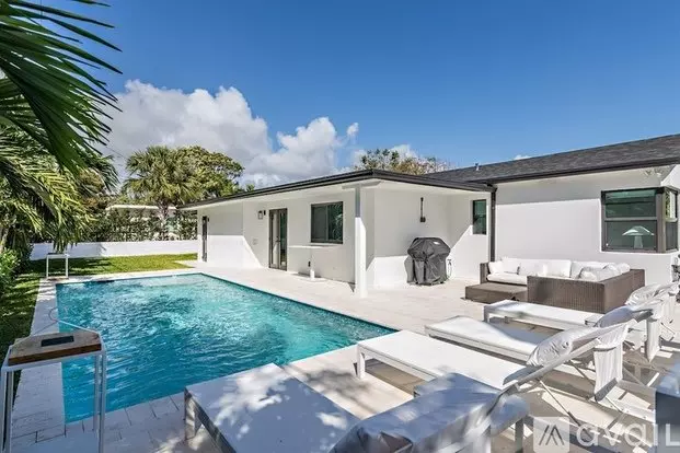 320 Linda Ln Apartment for rent in West Palm Beach, FL 320 Linda Ln Apartment for rent in West Palm Beach, FL