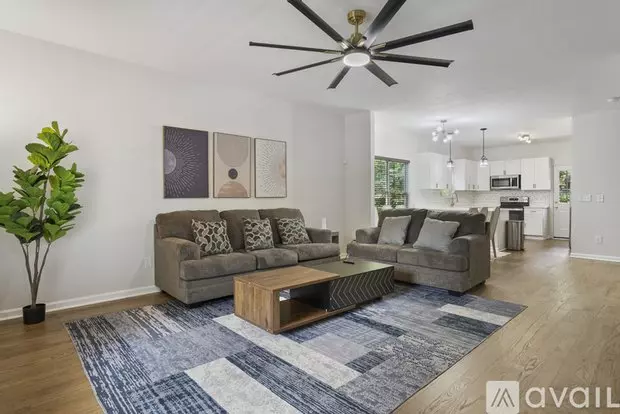139 Dahlia Ave NW Apartment for rent in Atlanta, GA