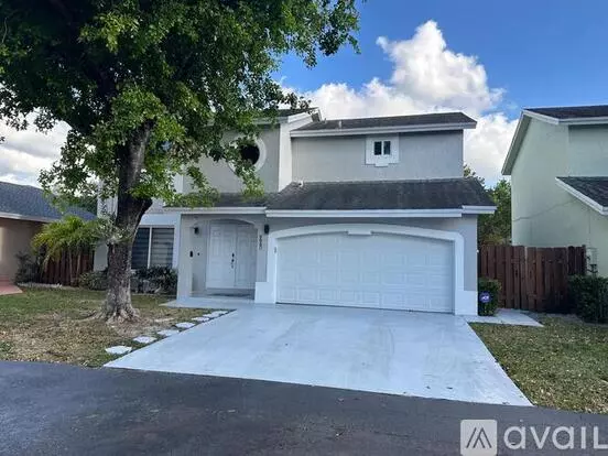 9960 NW 10 Ter Apartment for rent in Miami, FL