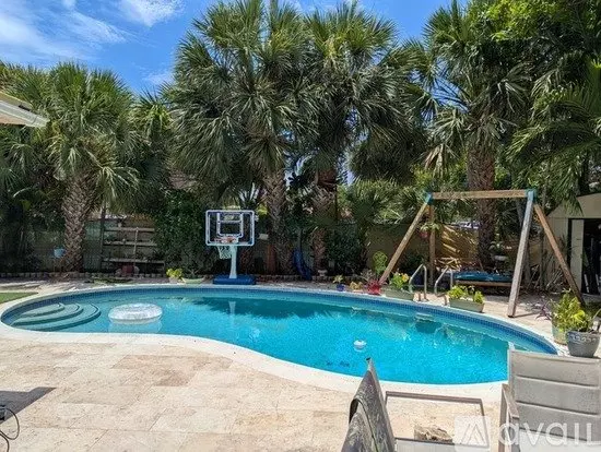 2220 NE 37th St Apartment for rent in Lighthouse Point, FL