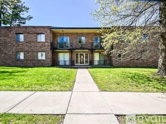 850 S Green Rd Unit 8 Apartment for rent in South Euclid, OH