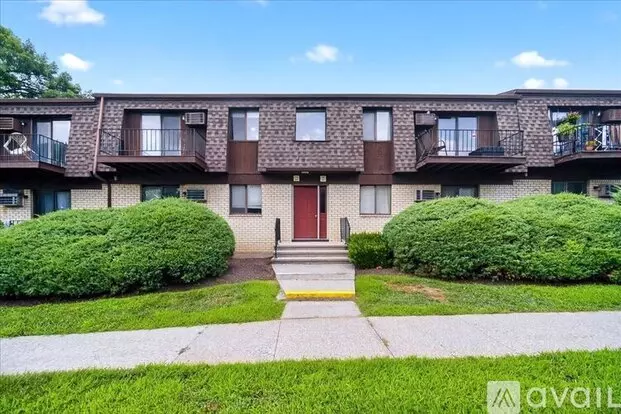 1408 Cherry Hill Drive Unit Cherry Hl Apartment for rent in Arlington, NY
