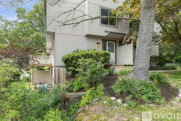 48 Eastford Ct Unit 48 Apartment for rent in Parkville, MD