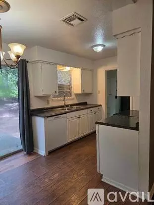 2907 Teas Nursery Rd Apartment for rent in Conroe, TX