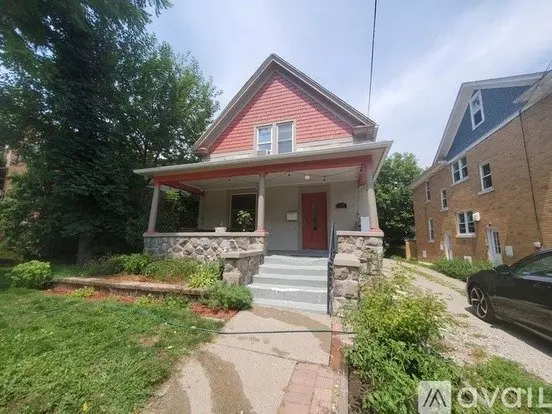 910 W Huron St Apartment for rent in Ann Arbor, MI 910 W Huron St Apartment for rent in Ann Arbor, MI
