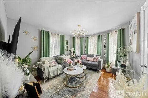 53 Sterling Ave Unit 1 Apartment for rent in Providence, RI