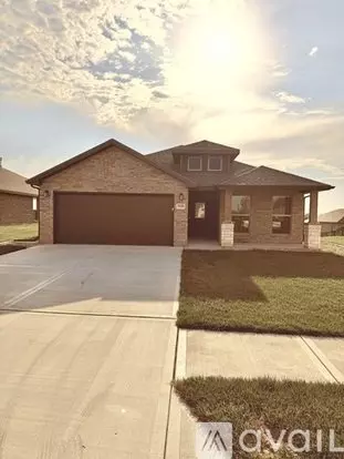 7538 Apache Dr Apartment for rent in Shawnee, KS