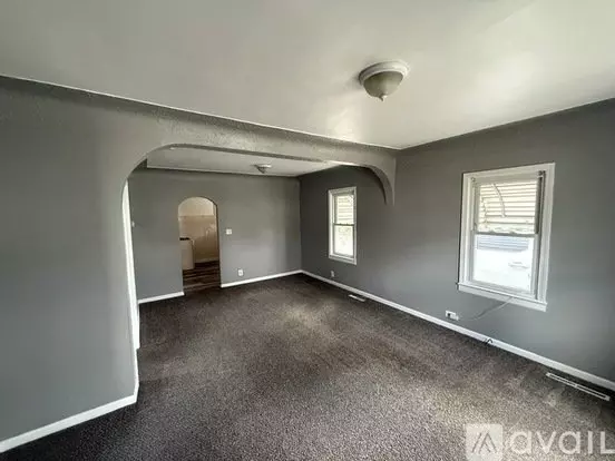 8508 Chapp Ave Unit 8508 Apartment for rent in Warren, MI