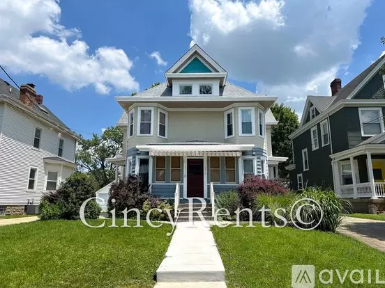 2216 Adams Ave Unit 2 Apartment for rent in Norwood, OH