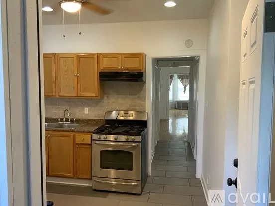 4038 W Gladys Ave Unit 2 Apartment for rent in Chicago, IL