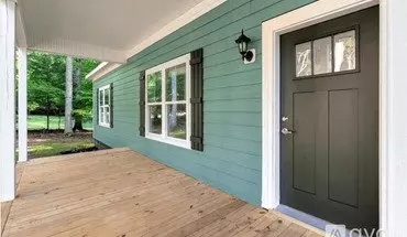 4 of 12 501 Lewis Rd Unit A House for rent in Clarksville, VA