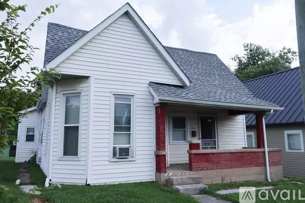 1020 W Kirkwood Ave Apartment for rent in Bloomington, IN