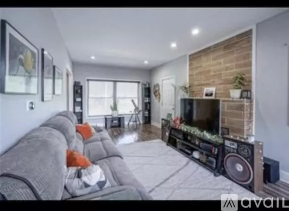 952 E 34th St Apartment for rent in Indianapolis, IN