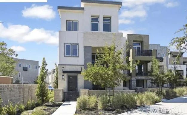 5700 Sterling St Apartment for rent in Dublin, CA