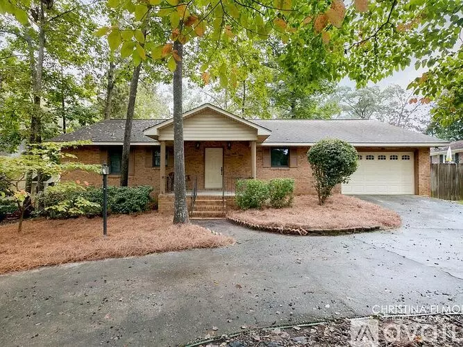 122 Friar Tuck Ave House for rent in Warner Robins, GA